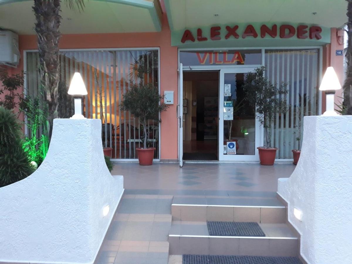 Paralía Villa Alexander المظهر الخارجي الصورة